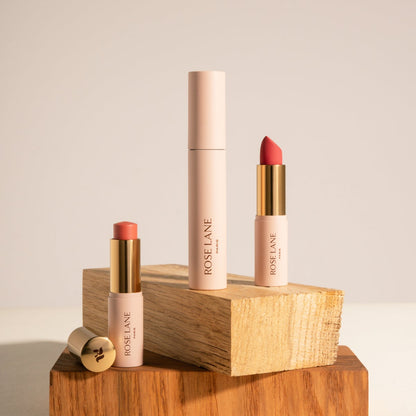 THE ESSENTIALS SET - Mascara, Rouge à lèvres, Multi-Blush Crème